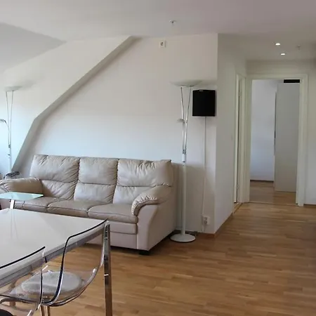 Central, New, 2 Bed Rooms, Fully Furnished Appartement Oslo
