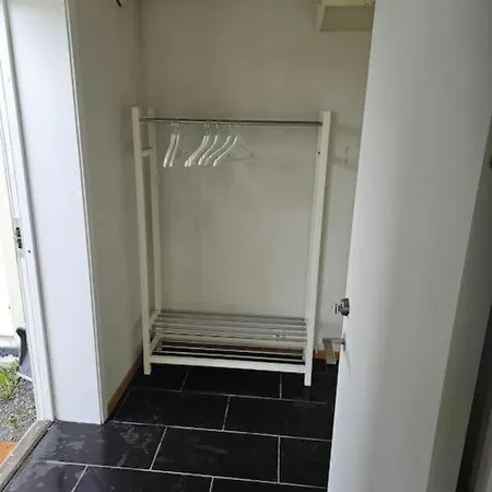 50 Kvm Sokkel Leilighet Pa Manglerud * オスロ
