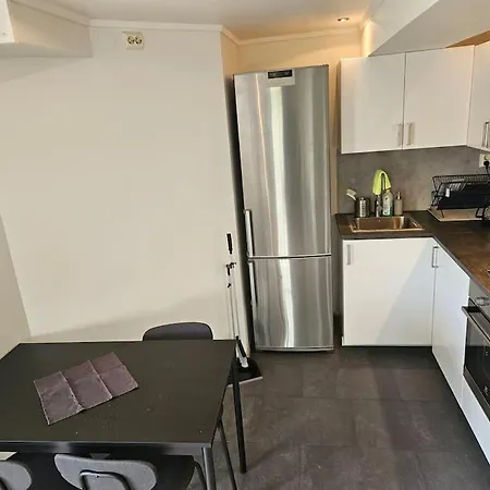 Apartment 50 Kvm Sokkel Leilighet Pa Manglerud *