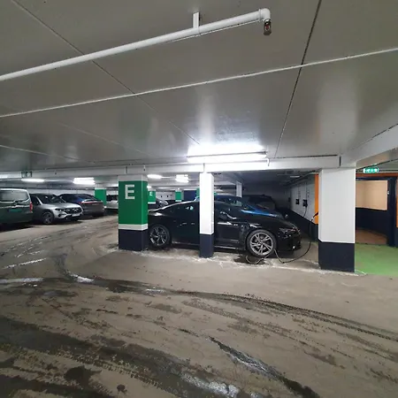 Center Apt&central Station& Garage Parking Appartement