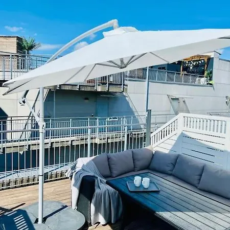 Cozy, Ultracentral Duplex With Rooftop Terrace * オスロ