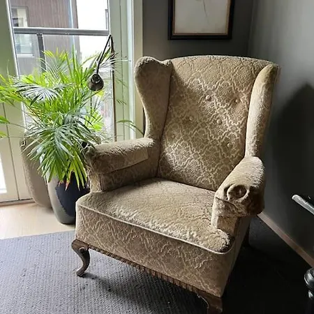 Apartment M&b Small Family - Close To Airport Express Station Oslo