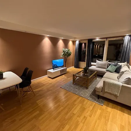 3-bedroom For 7,two Baths, Apartamento *