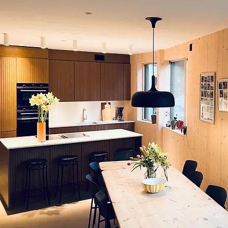 Apartmán The Wooden House, Spacious, Garden, Brand New, Modern