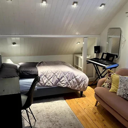 Apartman Lovely House In *