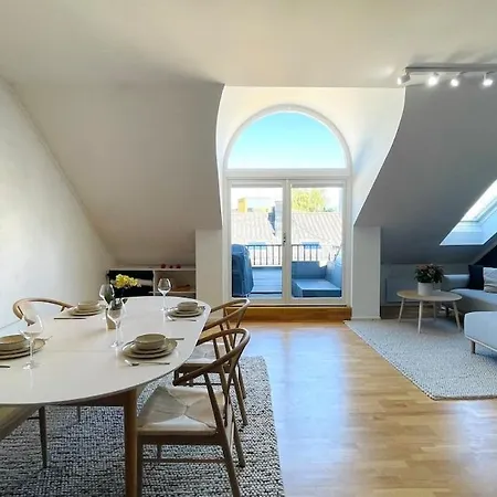 Appartement Penthouse Balcony,parking And 2 Bedrooms *