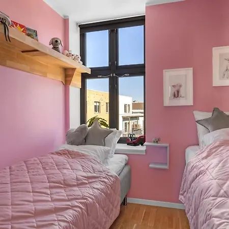 Apartment Dinbnb L Family Friendly L 1000m From Station L New Oslo