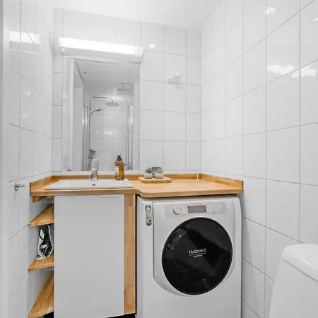Dinbnb L Family Friendly L 1000m From Station L New