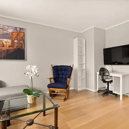 Semesterbostad 141sqm For Family I Free Parking I Bathtub