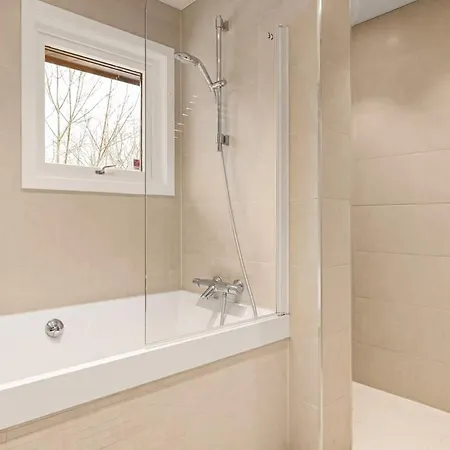 Nyaraló 141sqm For Family I Free Parking I Bathtub
