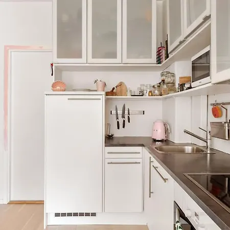Dinbnb I 400m To Stortinget And Metro I Private Roof Terrace Semesterbostad *