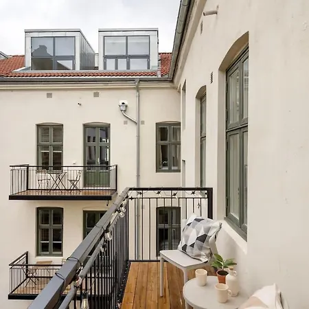 Dinbnb Grunerlokka I 3-bedroom With Balcony 奥斯陆