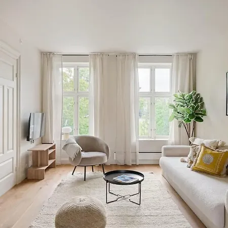 Dinbnb Grunerlokka I 3-bedroom With Balcony 奥斯陆