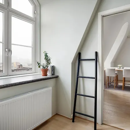 아파트 Urban Penthouse *