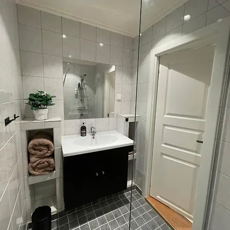 Apartamento Quiet Apartment, Trendy Gruenerlokka