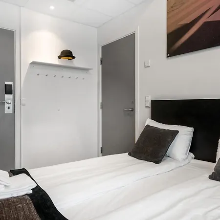 Saga Hotel