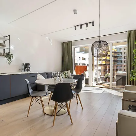 Dinbnb L Luxury I Two Balconies I New Build I Pets Welcome