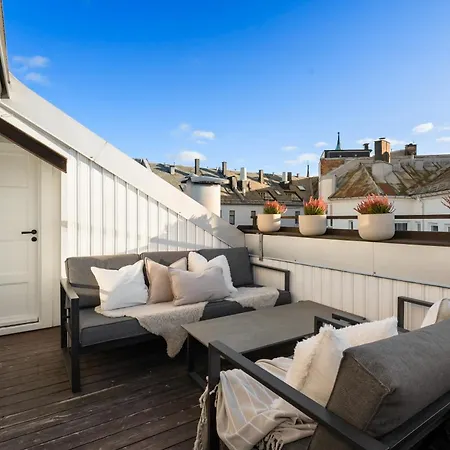 Large Penthouse With Roof Terrace Oslo