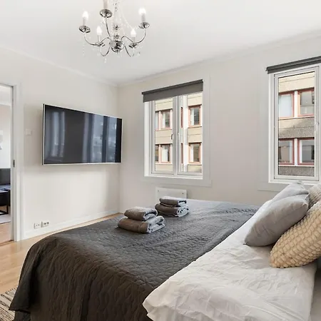 Luxury 4-bedroom In Oslo's Heart - Walk To Major Attractions Leilighet Oslo