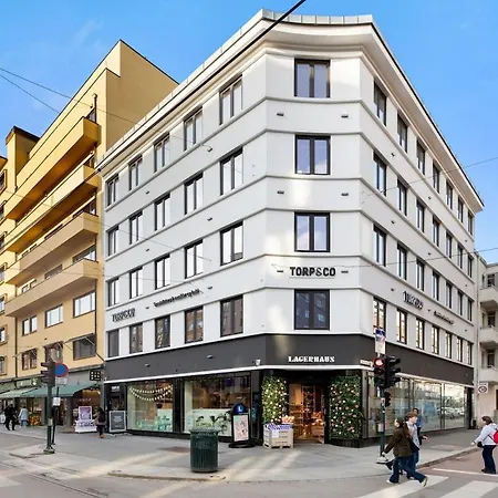 Luxury 4-bedroom In Oslo's Heart - Walk To Major Attractions Leilighet Oslo