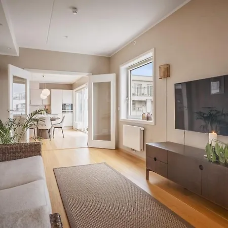 112 Sqm Penthouse With An Omg Fjord View Apartment