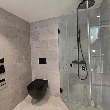 Exclusive Townhouse With Private Rooftop * Oslo