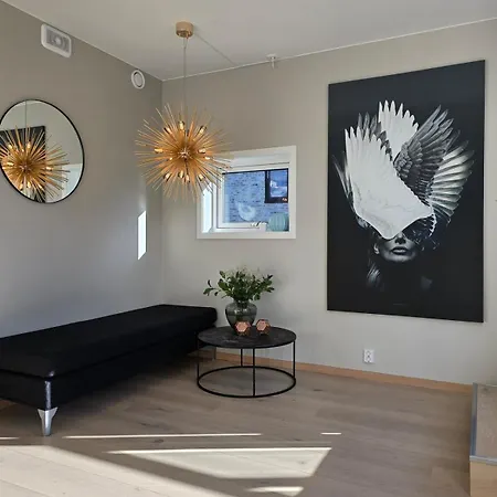 Exclusive Townhouse With Private Rooftop Oslo