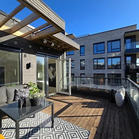 Exclusive Townhouse With Private Rooftop Vakantiehuis Oslo