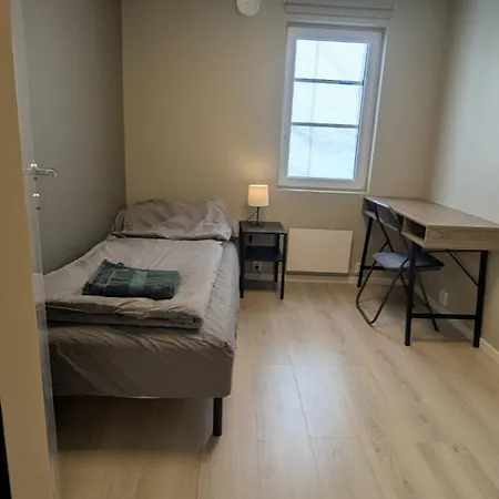 Brand New 5 Bedrooms ! Stovner, Appartement Oslo