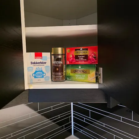 2bedrooms In Apartment