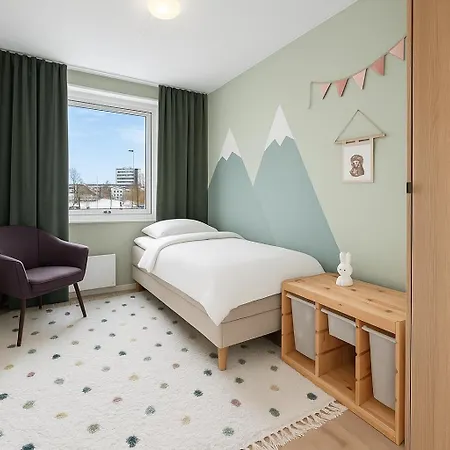 3 Bedrooms - 2 Balconies - Modern - Family Friendly Apartment *