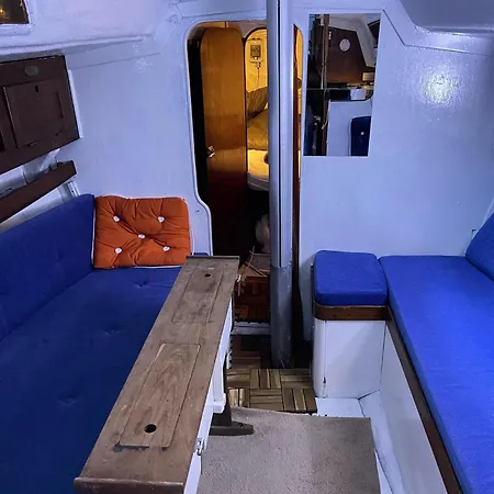 Yacht Ellie Bateau-hôtel *
