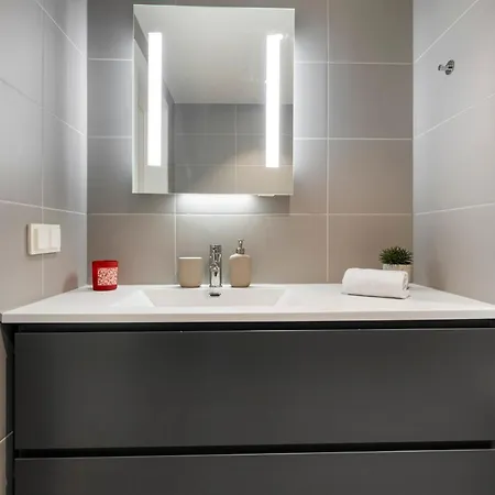 Daire High Standard In Center Oslo
