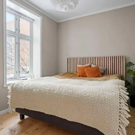 Apartment Stylish 1-bedroom *