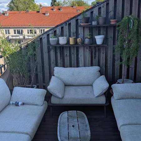 Penthouse I Sentrum Med Balkong Og Utsikt - Ingen Rengjøringsgeby Апартаменты