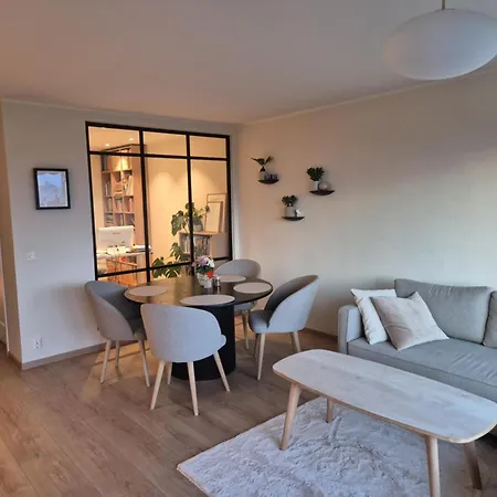 アパート Cosy With Fjord-view オスロ