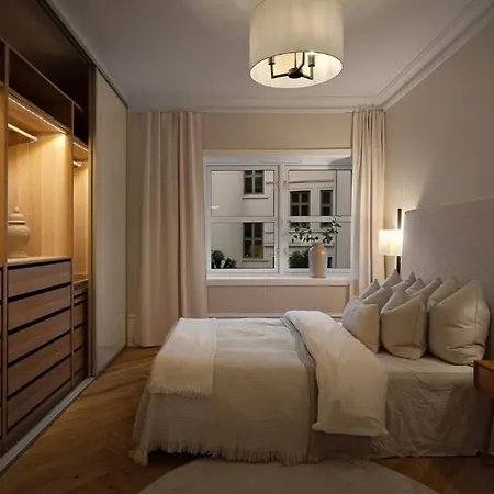 Classic And High End In Frogner, アパート