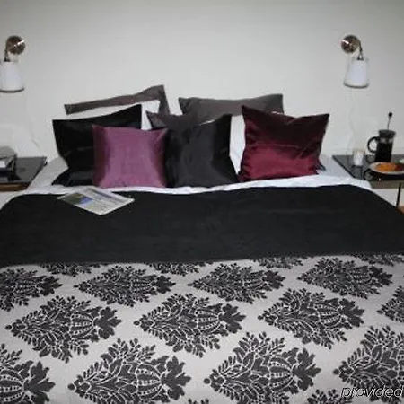 Hotell Chateau 3*
