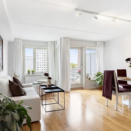 Song In Central Apartament