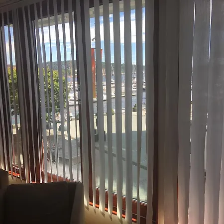 Modern 1 Modern With Sea View Apartman *