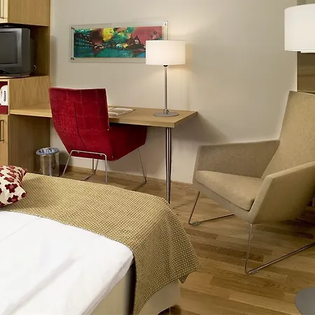 Hotell Scandic Holmenkollen Park 4*