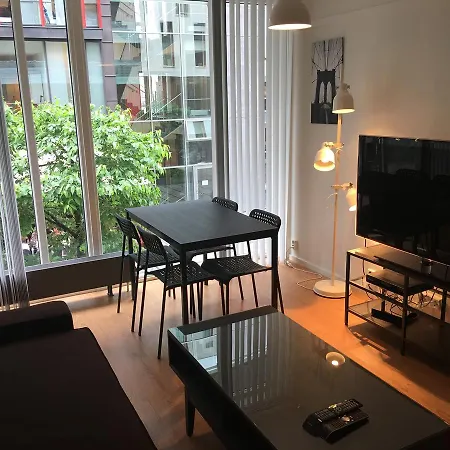 Moderen 2 Bedroom Apartment オスロ