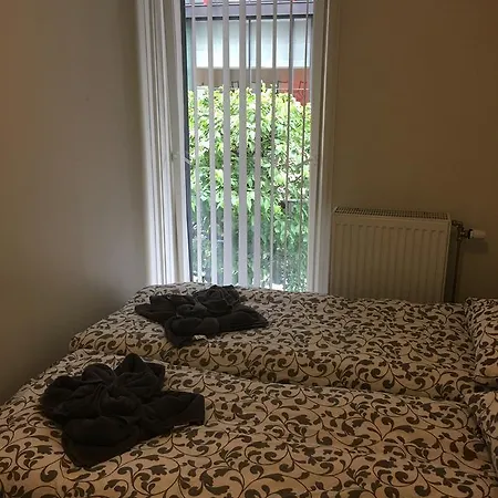 アパート Moderen 2 Bedroom Apartment