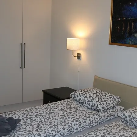 Large Modern 1 Bedroom With Balcony Oslo