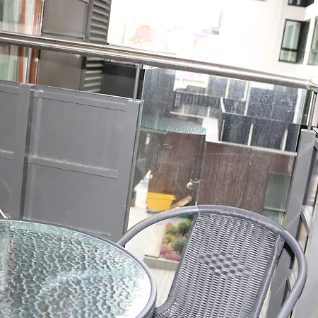 Large Modern 1 Bedroom With Balcony Apartment Oslo