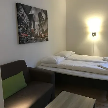 The Company - Parkveien 3*