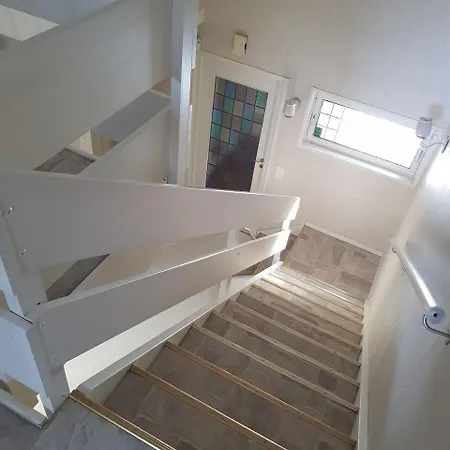 House Apartment *