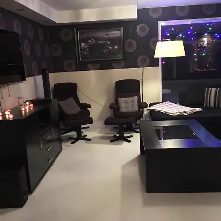 House Apartment *