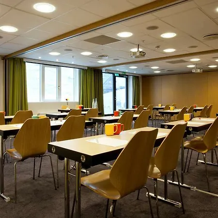 Radisson Red Centre, A Verified Net Zero Осло