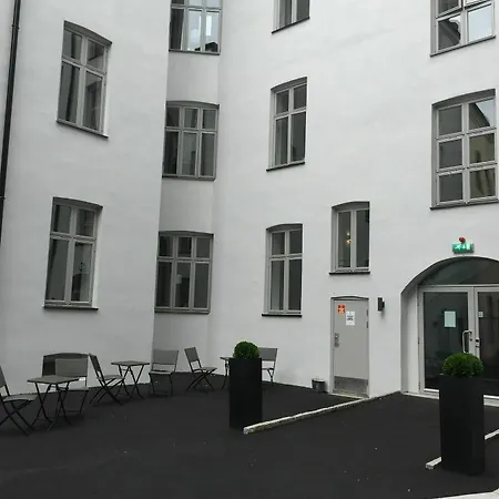 The Company - Parkveien
